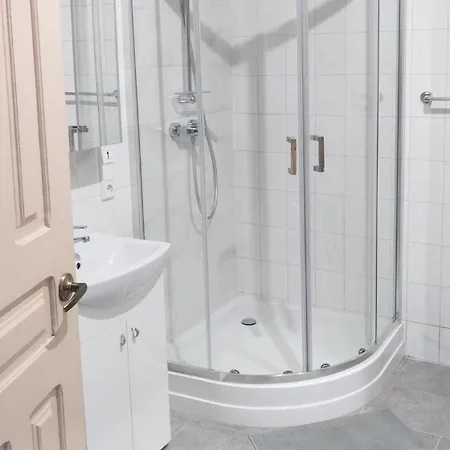 Large Apartment In The Old Town Center Apartmán Vilnius